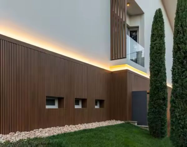 WPC OUTDOOR WALL PANEL coffee - Image 5